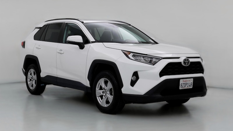 2019 Toyota RAV4 XLE Hero Image