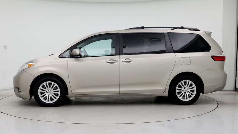 2015 Toyota Sienna XLE 3