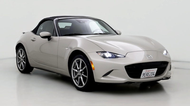 2022 Mazda MX-5 Miata Grand Touring Hero Image