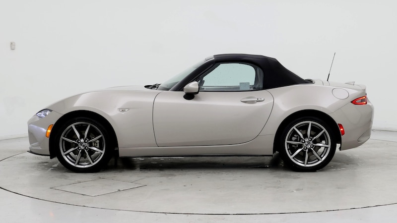 2022 Mazda MX-5 Miata Grand Touring 3