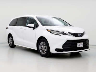 2022 Toyota Sienna LE -
                Costa Mesa, CA