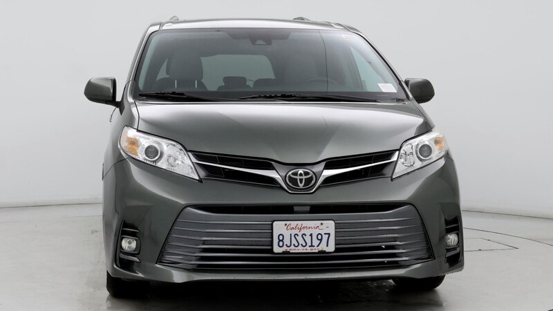 2019 Toyota Sienna XLE 5