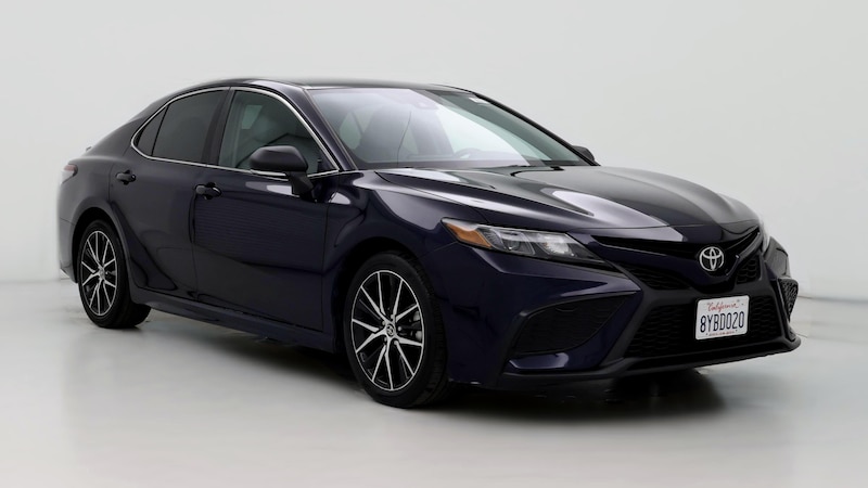 2021 Toyota Camry SE Hero Image