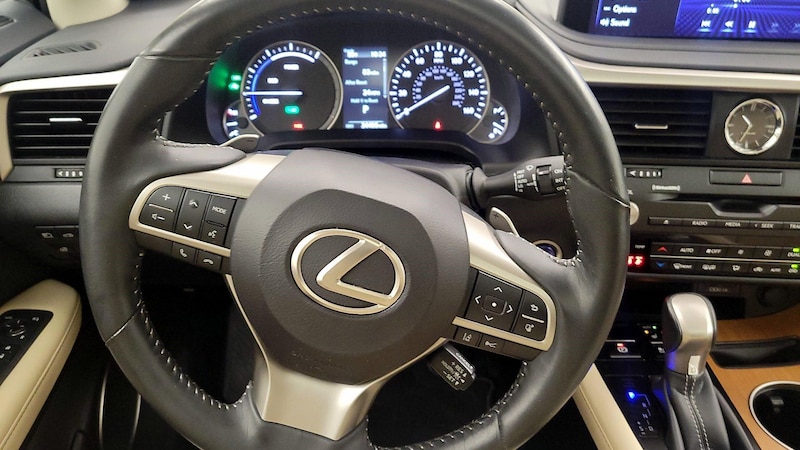2022 Lexus RX Hybrid 450h 10