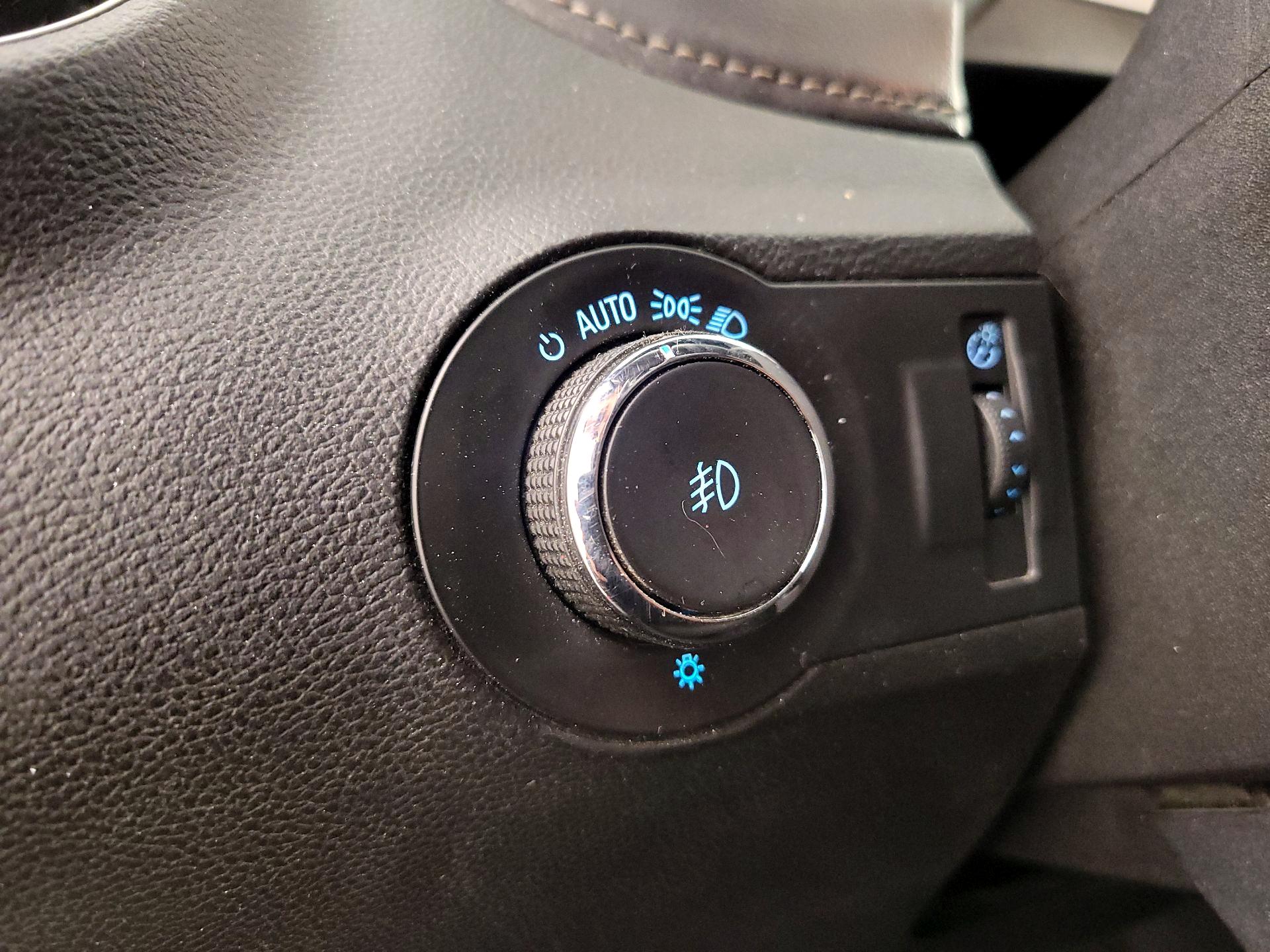 Thumbnail: 2014 Chevrolet Camaro - 13