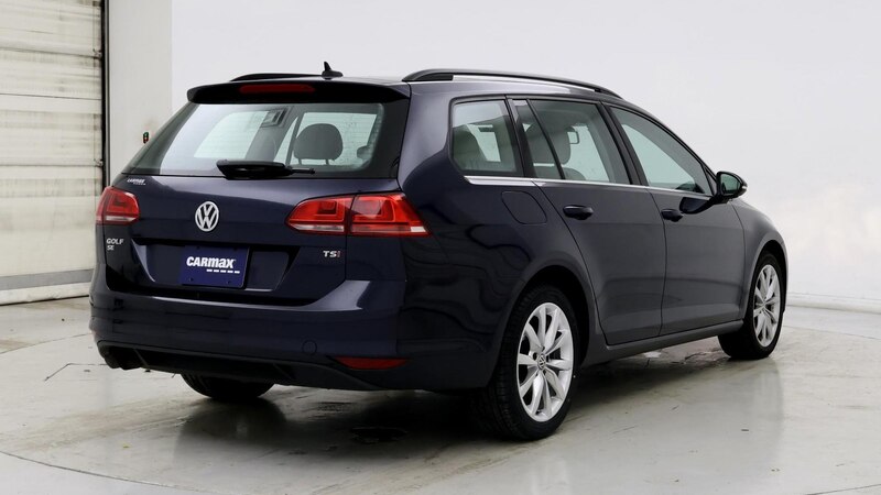 2016 Volkswagen Golf SE 8