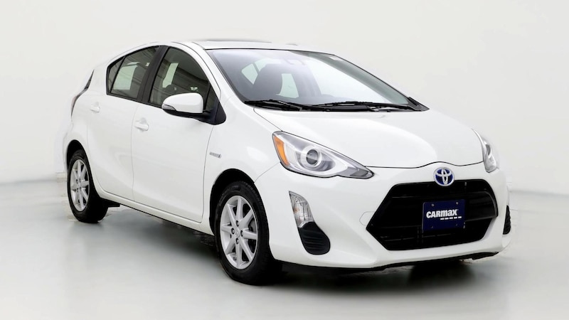 2016 Toyota Prius c Three Hero Image