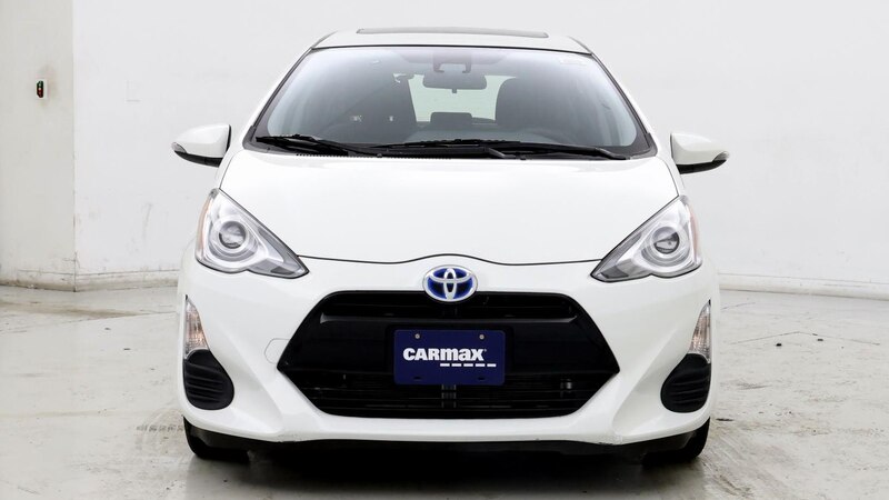 2016 Toyota Prius c Three 5