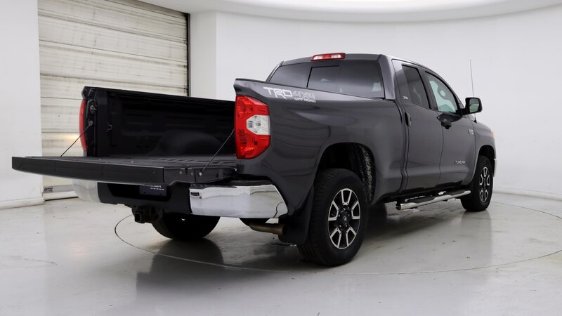 2017 Toyota Tundra SR5 8