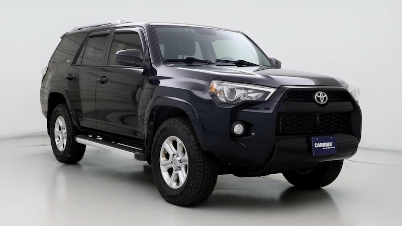 2017 Toyota 4Runner SR5 Hero Image