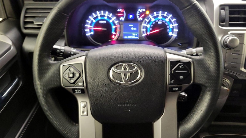 2017 Toyota 4Runner SR5 10