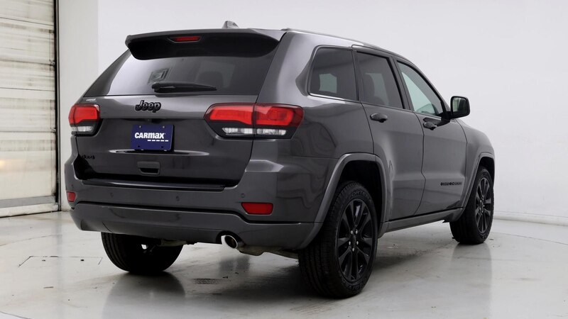 2018 Jeep Grand Cherokee Altitude 8