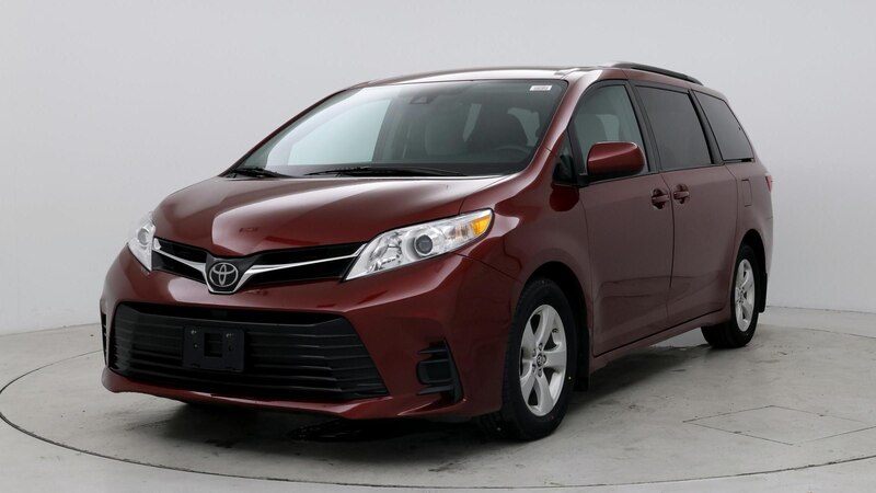 2018 Toyota Sienna LE 4