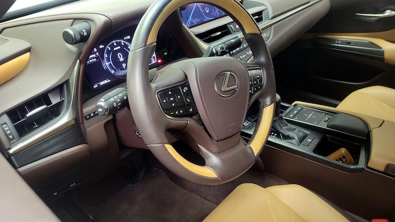 2019 Lexus ES 350 Luxury 9