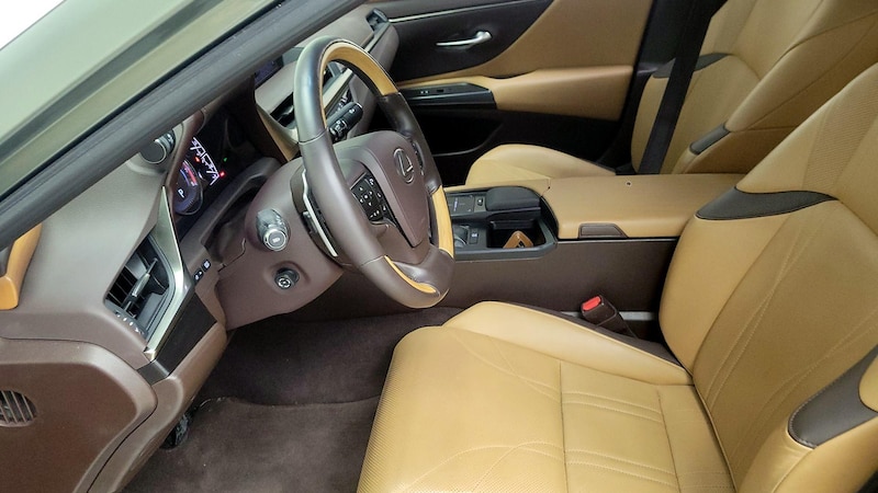 2019 Lexus ES 350 Luxury 11