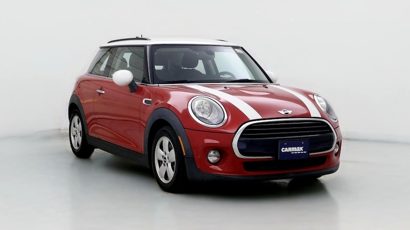 2016 MINI Cooper Hardtop  Hero Image