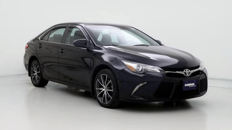 2017 Toyota Camry XSE Hero Image