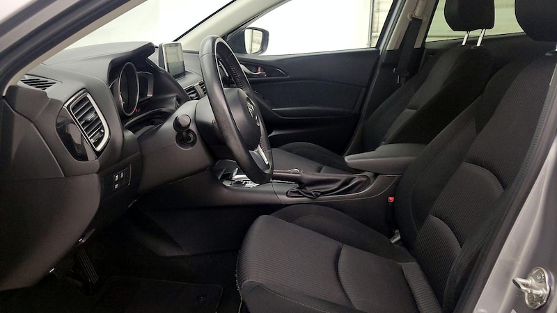 2015 Mazda Mazda3 i Touring 11