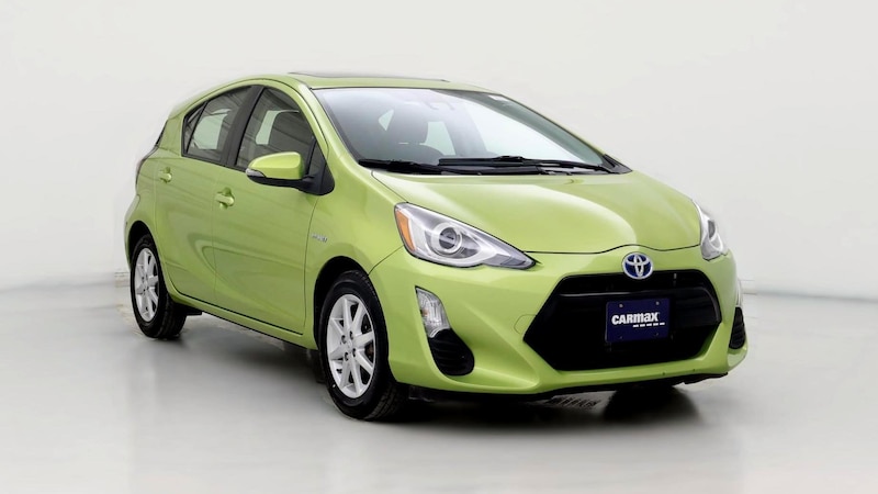 2016 Toyota Prius c Three Hero Image