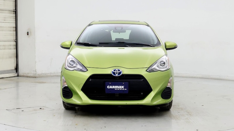 2016 Toyota Prius c Three 5