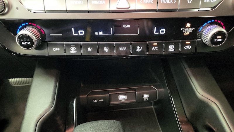 2024 Kia Telluride LX 17