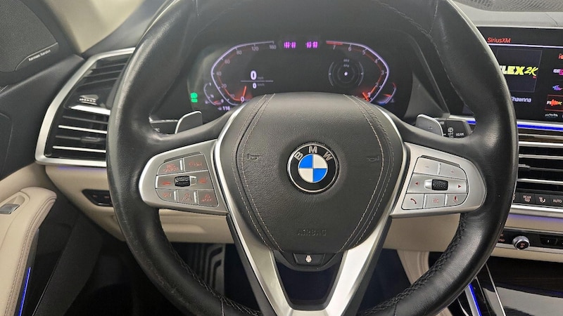 2019 BMW X7 xDrive40i 10