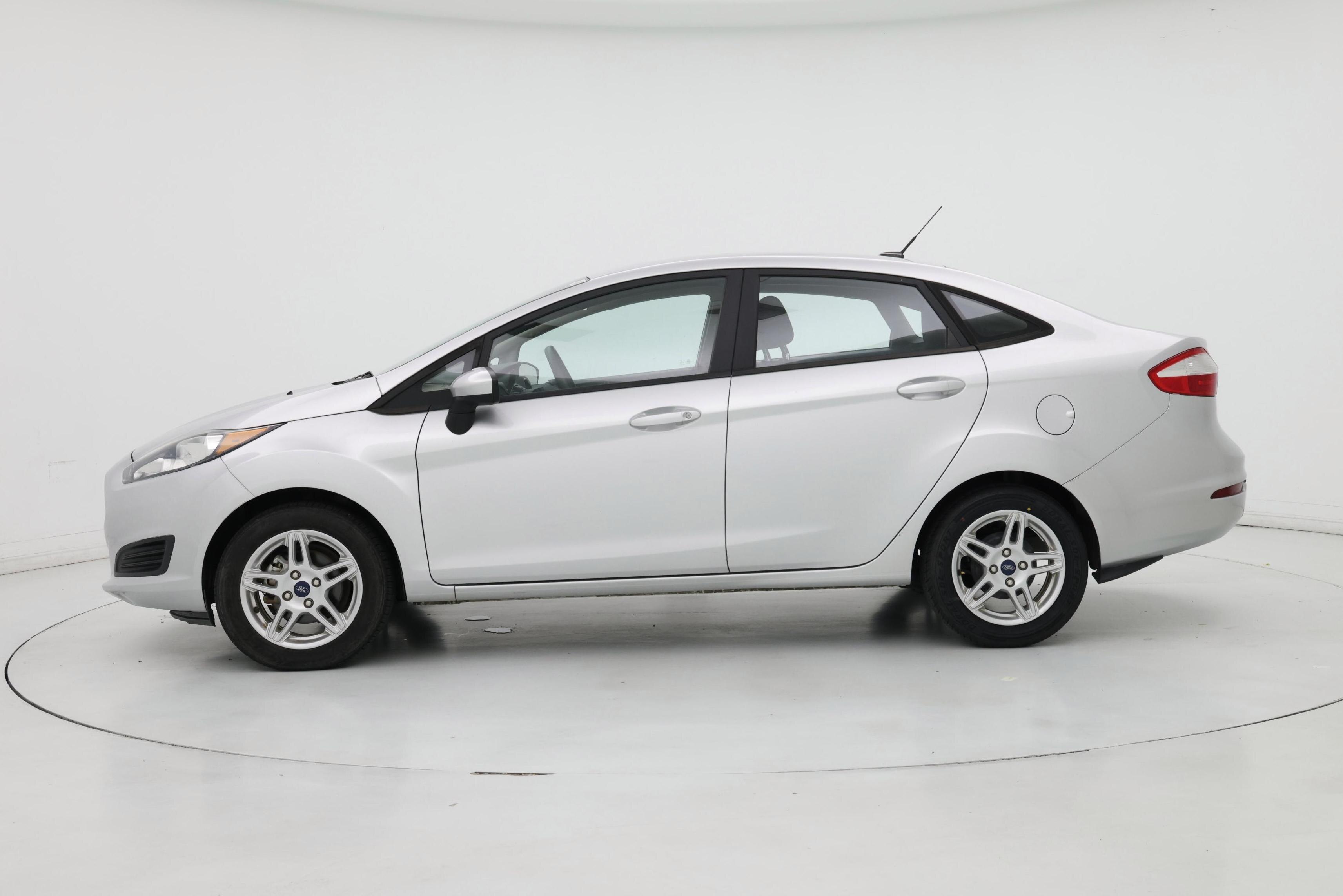 Thumbnail: 2019 Ford Fiesta - 3