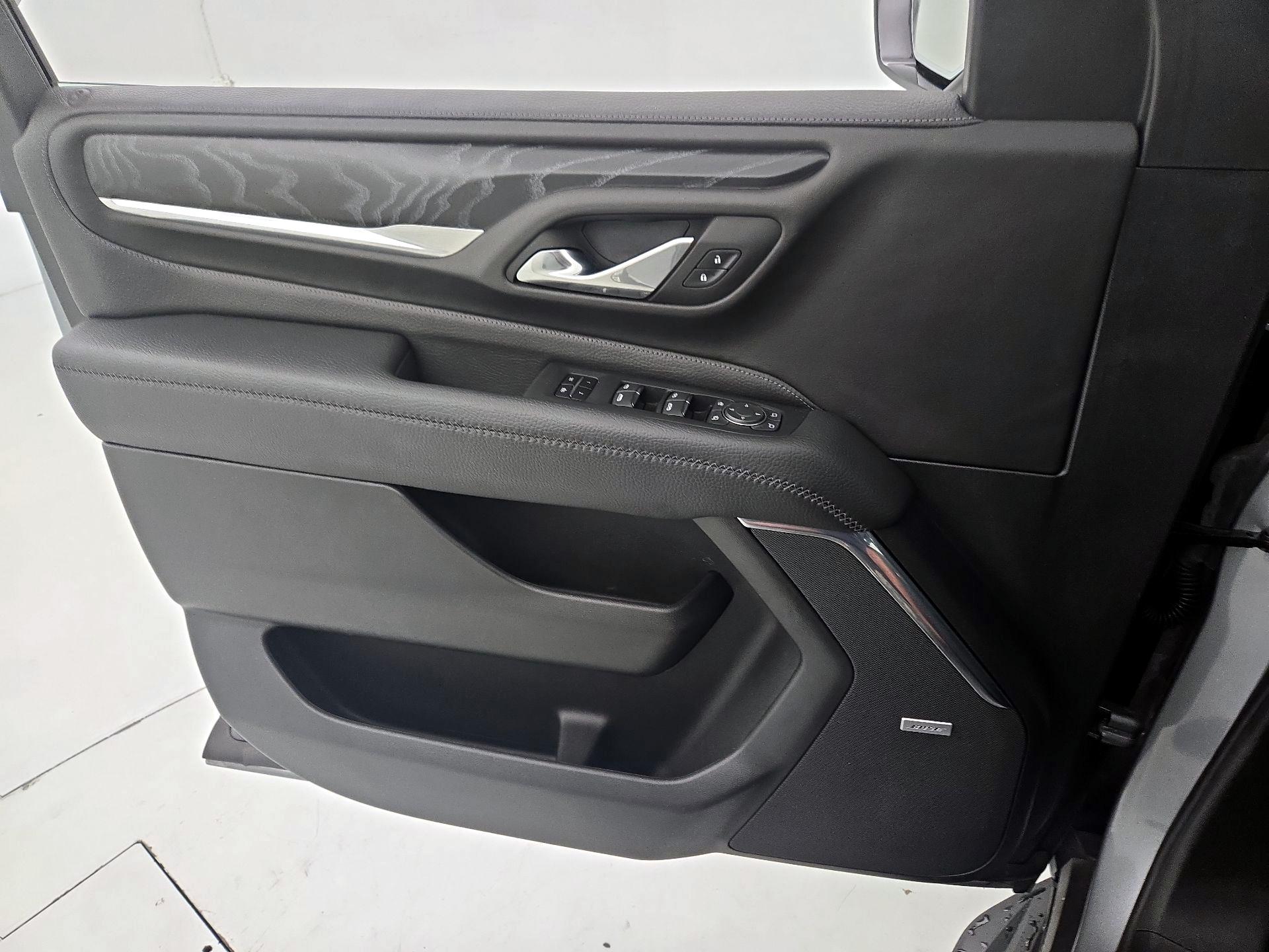 Thumbnail: 2023 GMC Yukon - 12