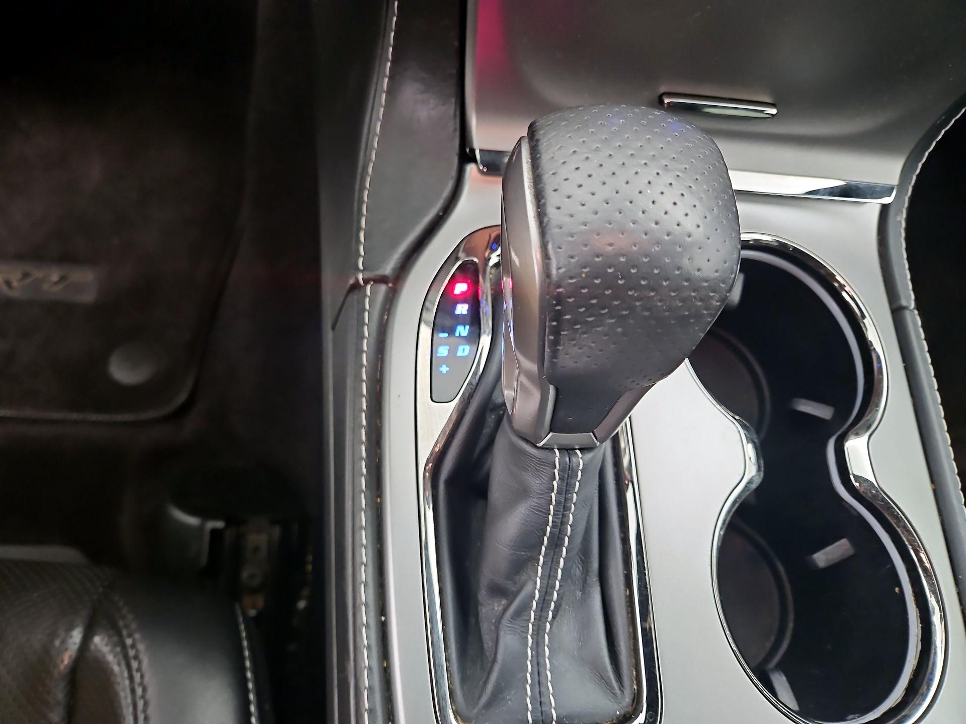 Thumbnail: 2017 Jeep Grand Cherokee - 17