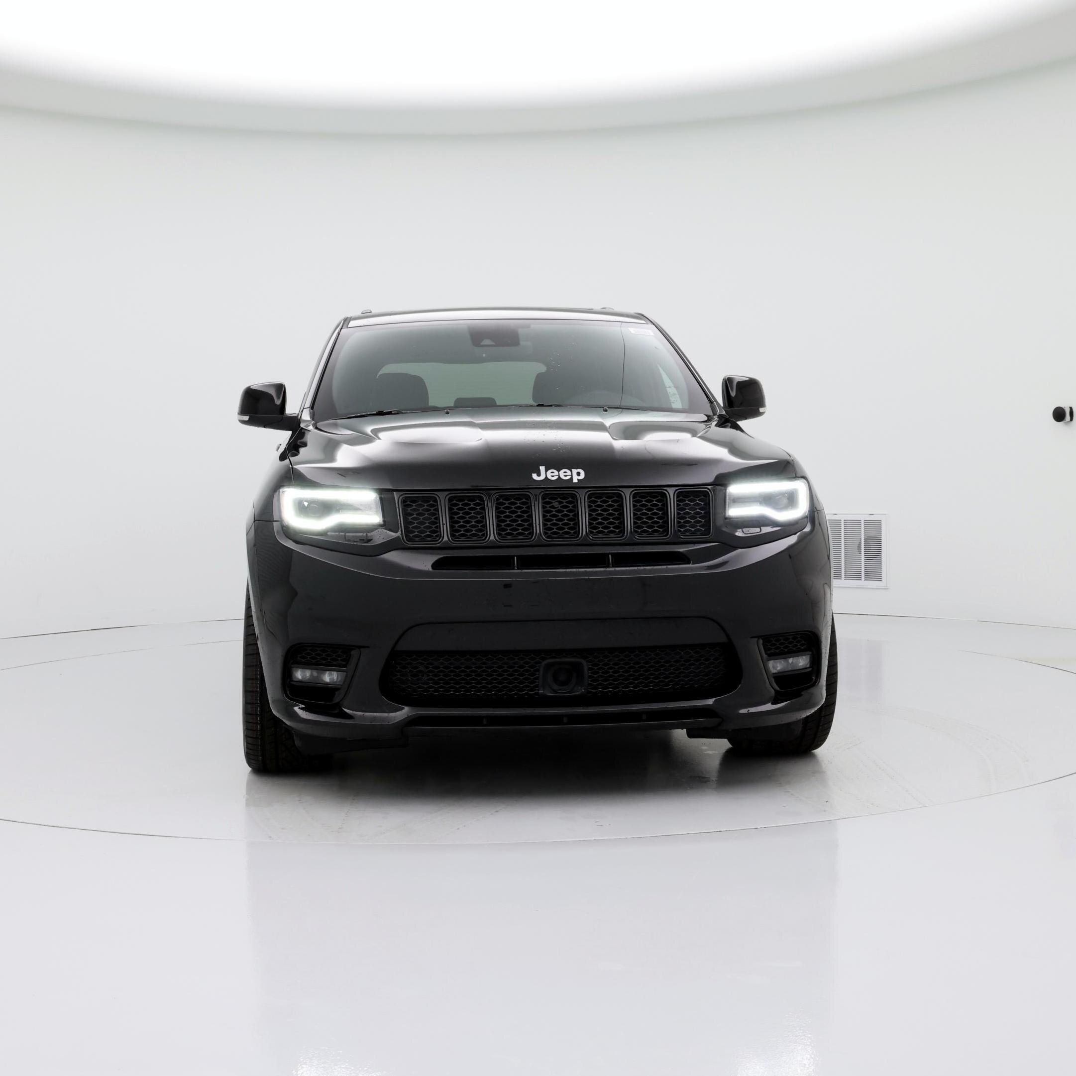 Thumbnail: 2017 Jeep Grand Cherokee - 5