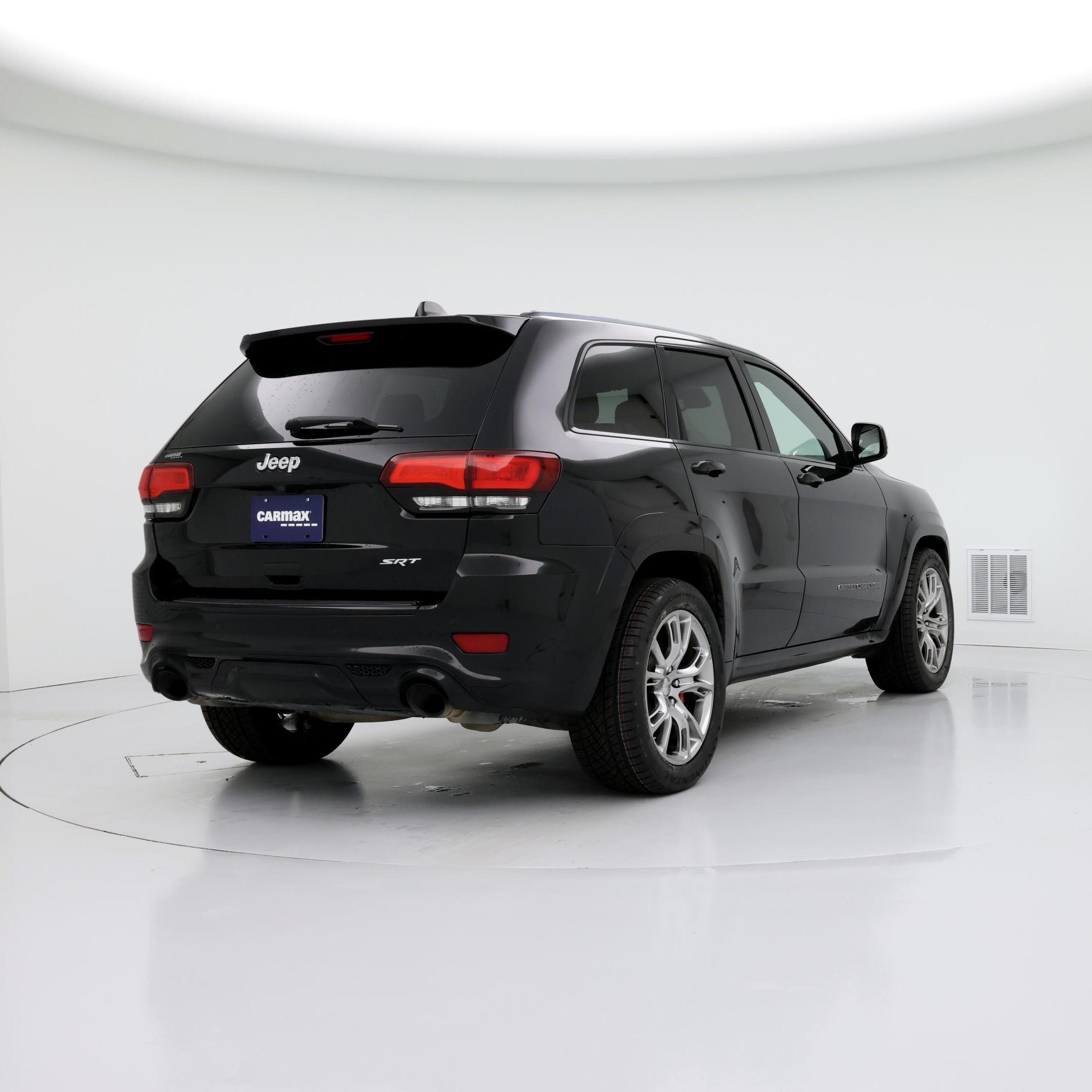 Thumbnail: 2017 Jeep Grand Cherokee - 8