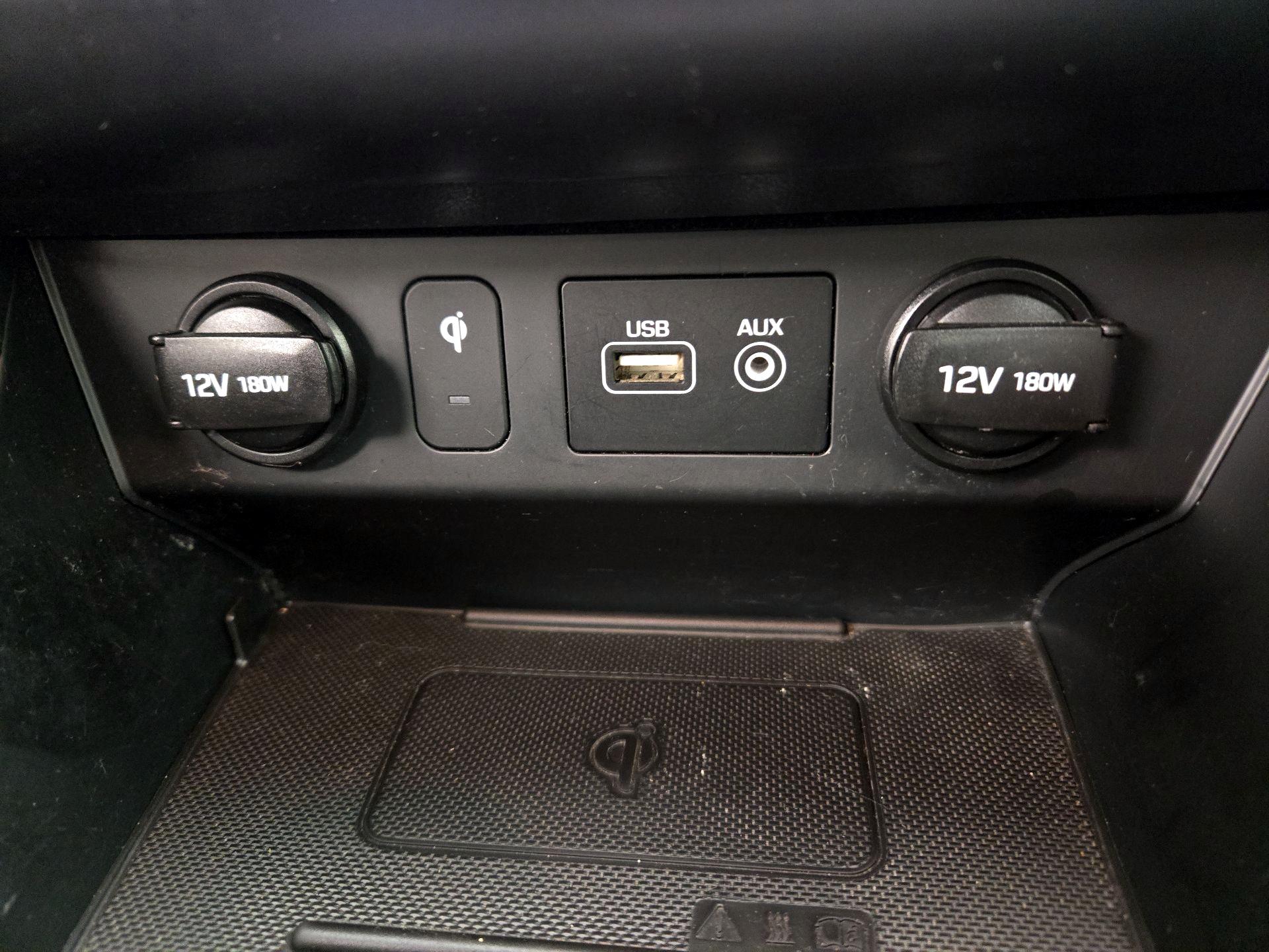 Thumbnail: 2019 Hyundai Sonata - 18
