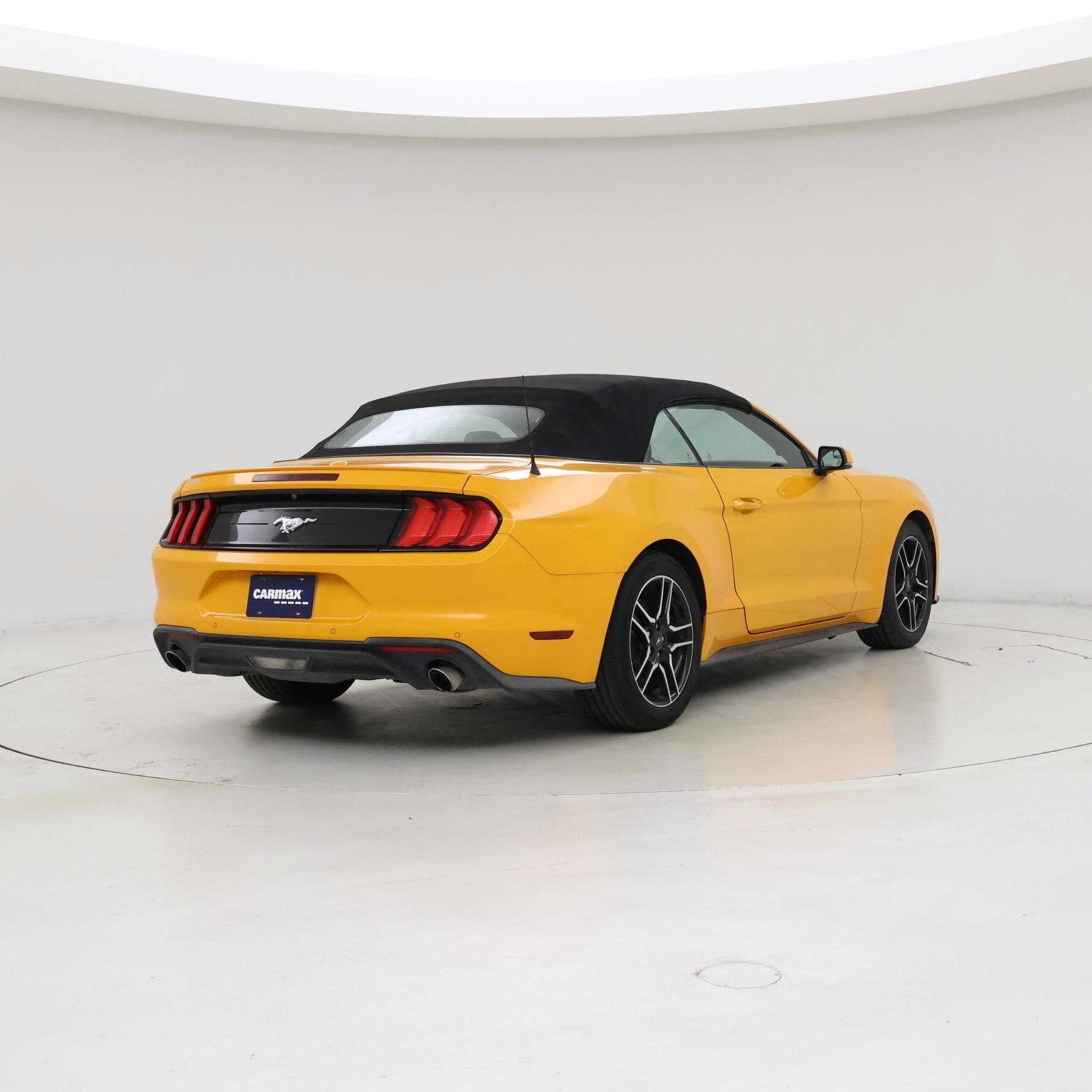 Thumbnail: 2018 Ford Mustang - 8