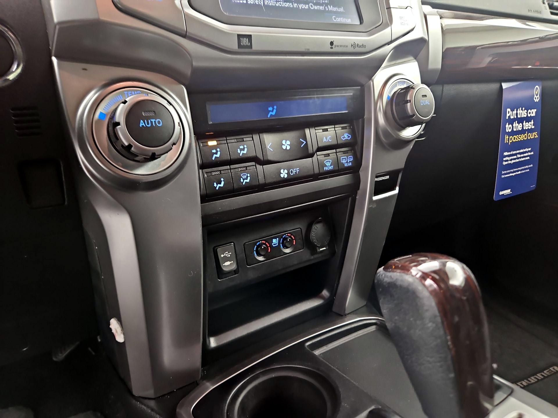 Thumbnail: 2015 Toyota 4Runner - 14