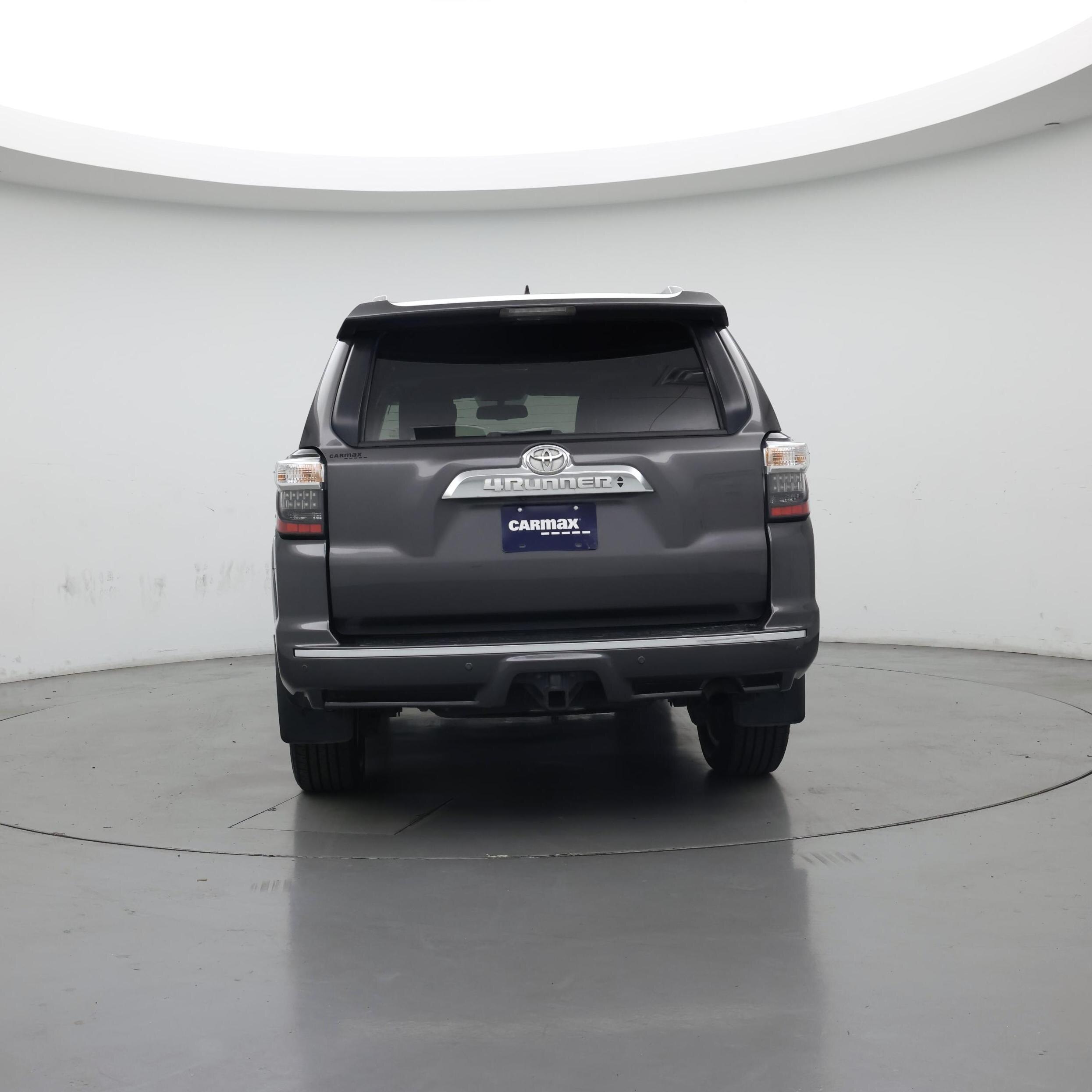 Thumbnail: 2015 Toyota 4Runner - 6
