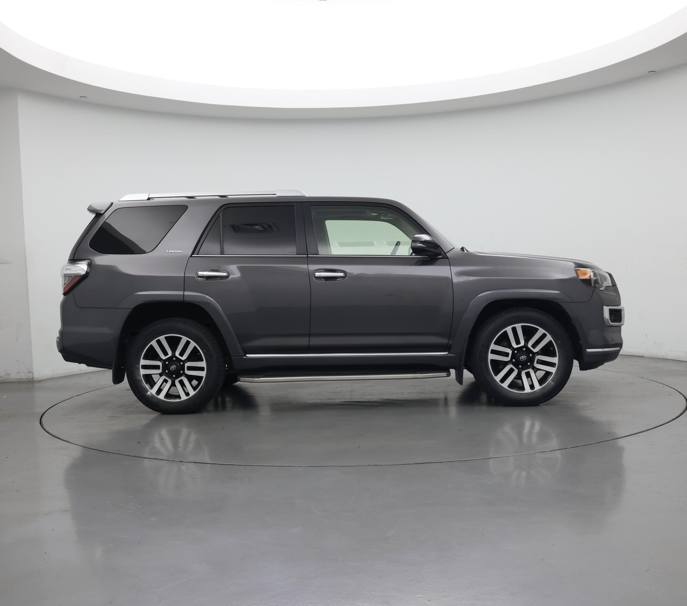 Thumbnail: 2015 Toyota 4Runner - 7