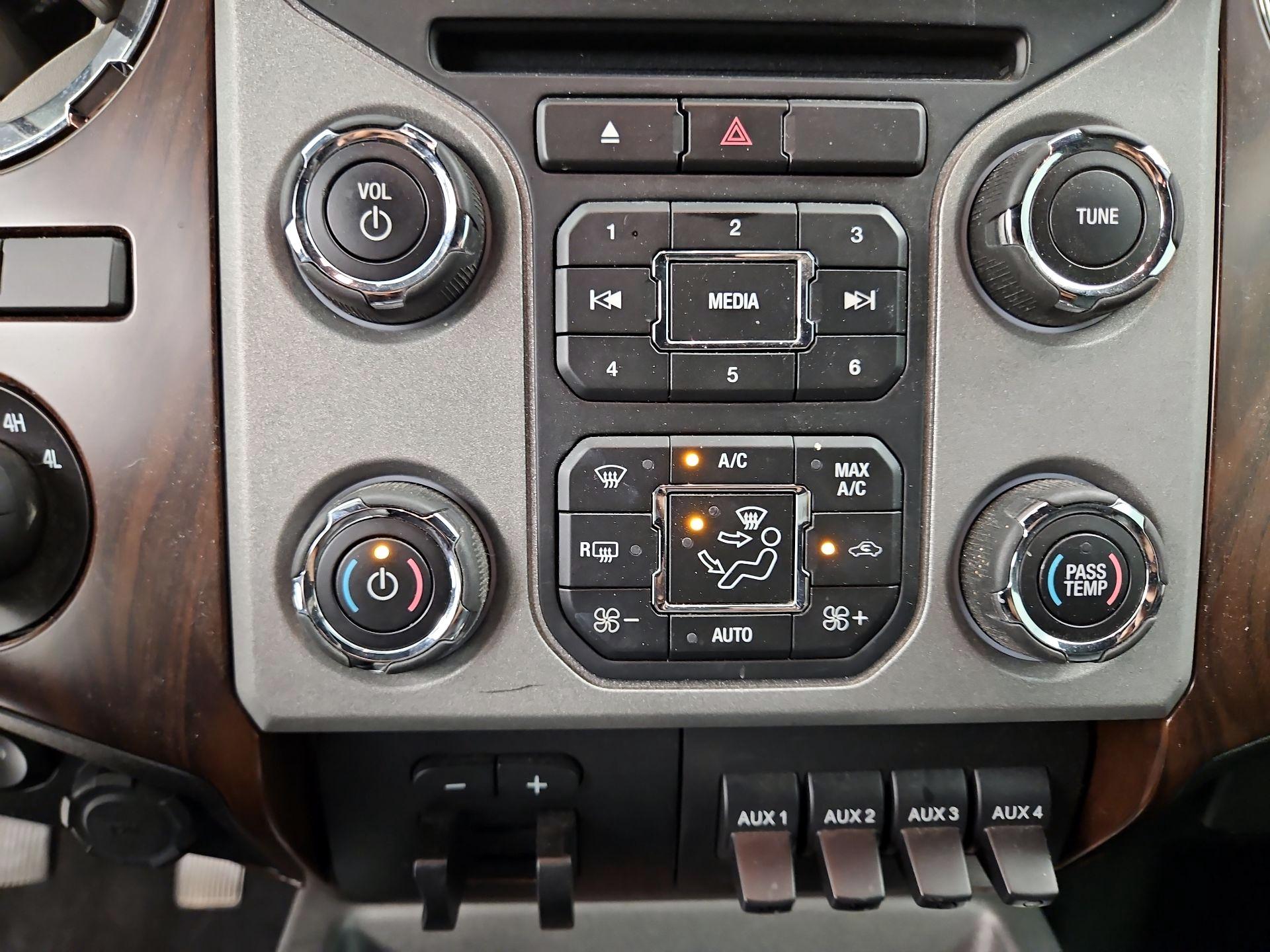 Thumbnail: 2015 Ford F-350 - 16