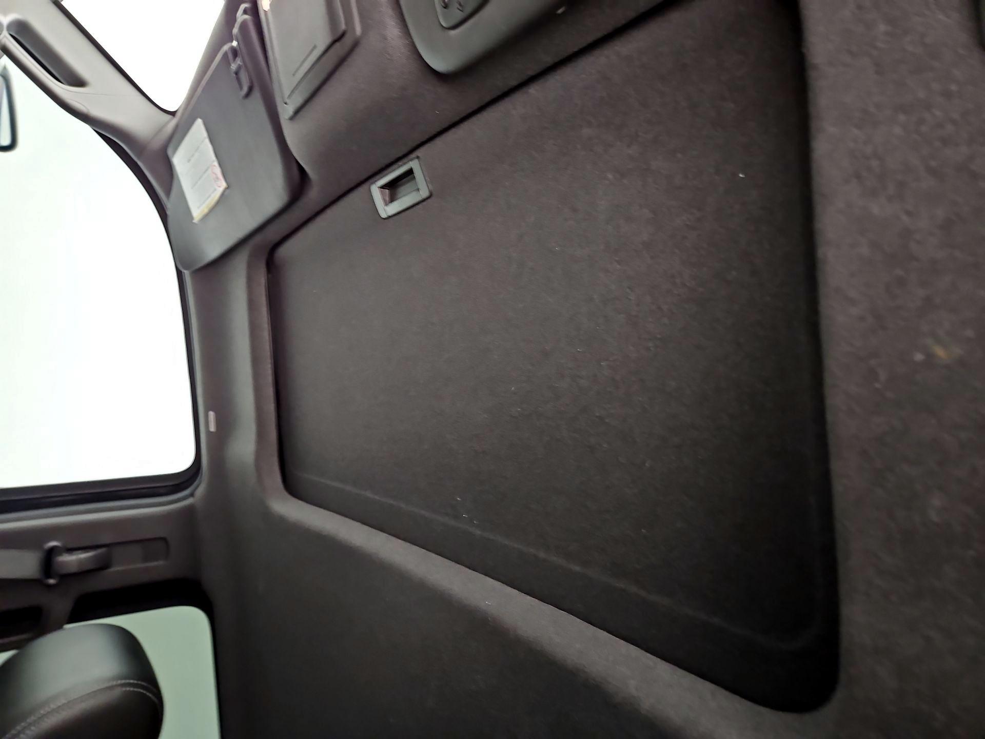 Thumbnail: 2015 Ford F-350 - 18