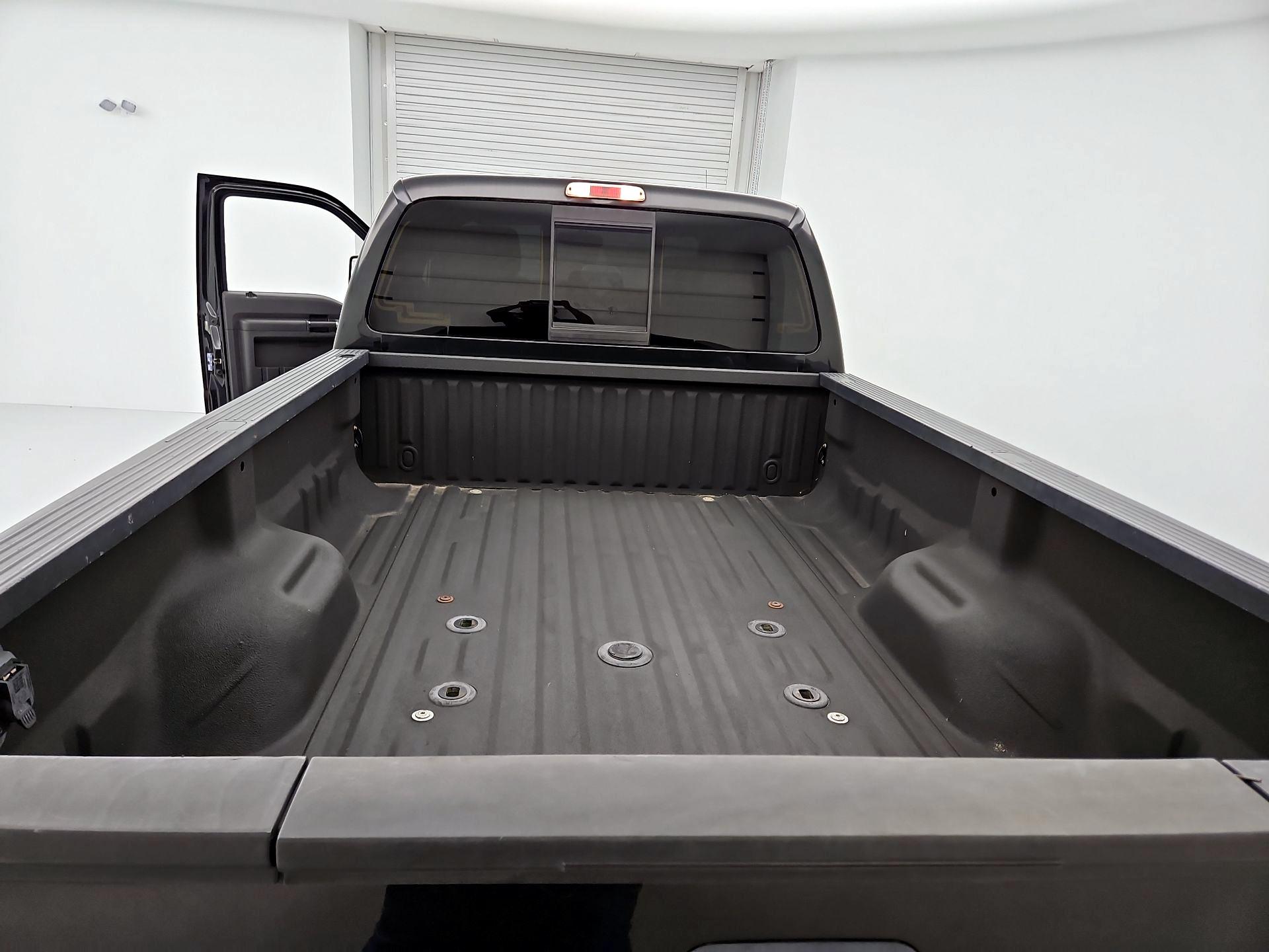Thumbnail: 2015 Ford F-350 - 20