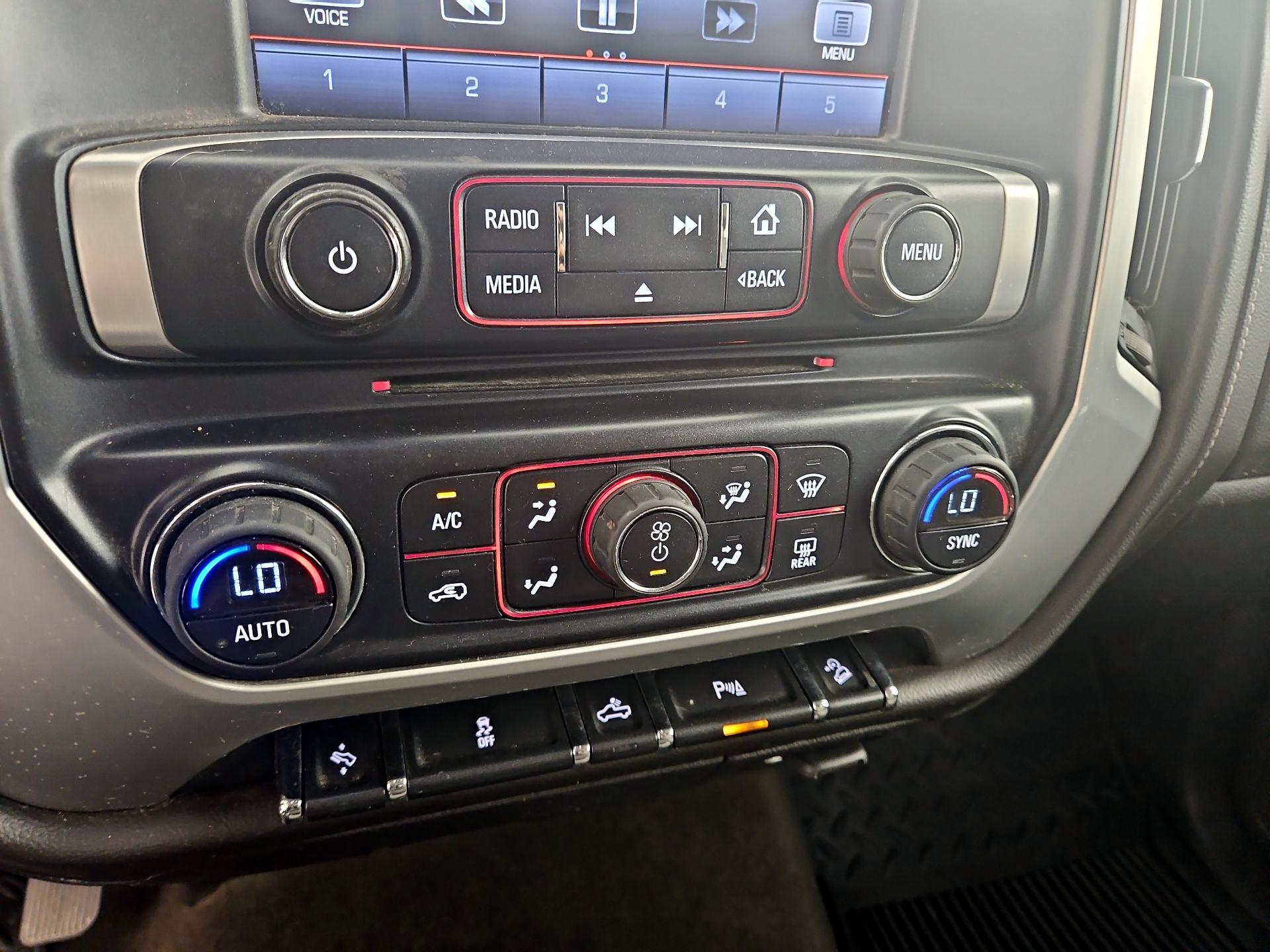 Thumbnail: 2015 GMC Sierra 1500 - 16