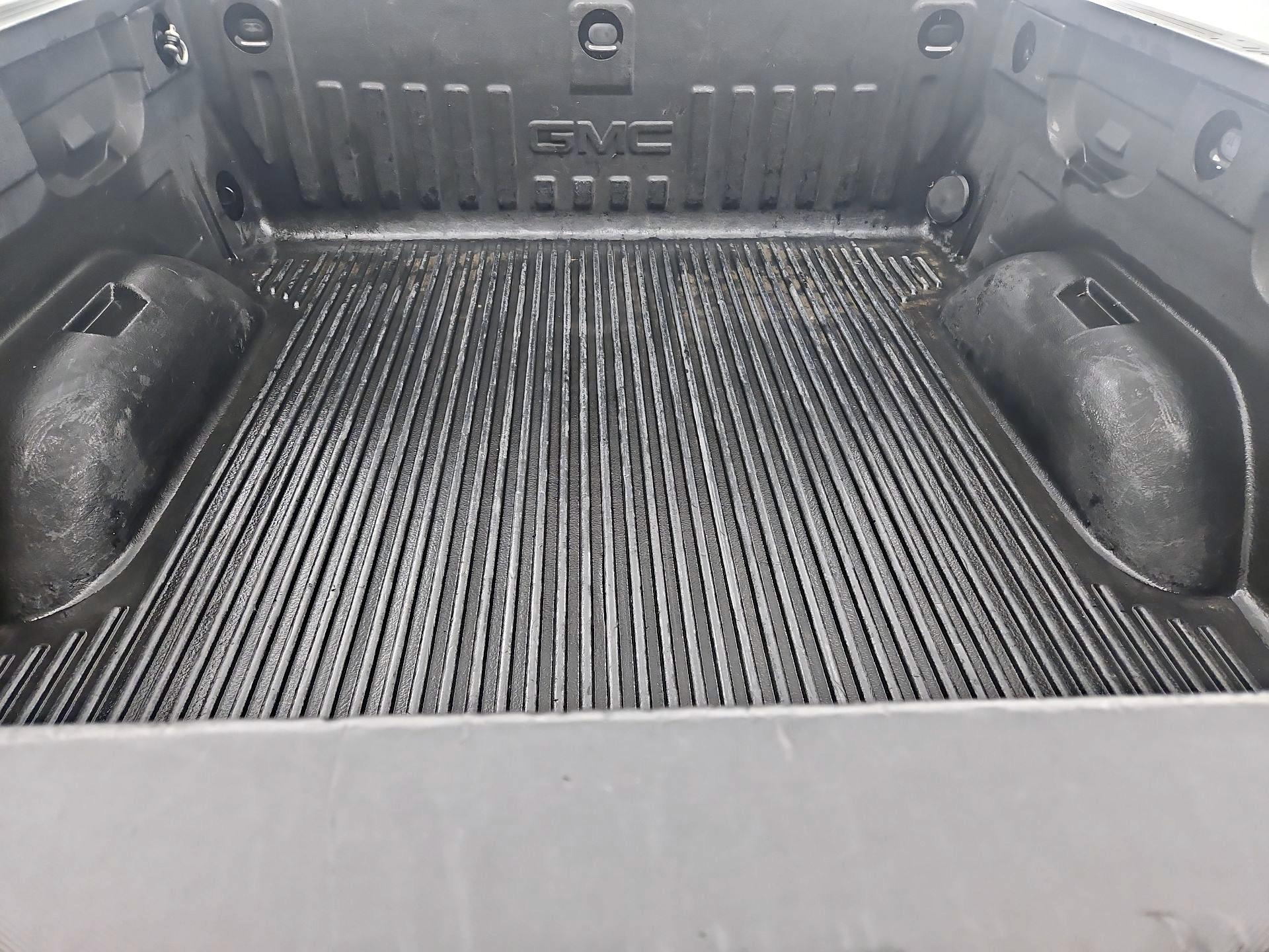 Thumbnail: 2015 GMC Sierra 1500 - 20