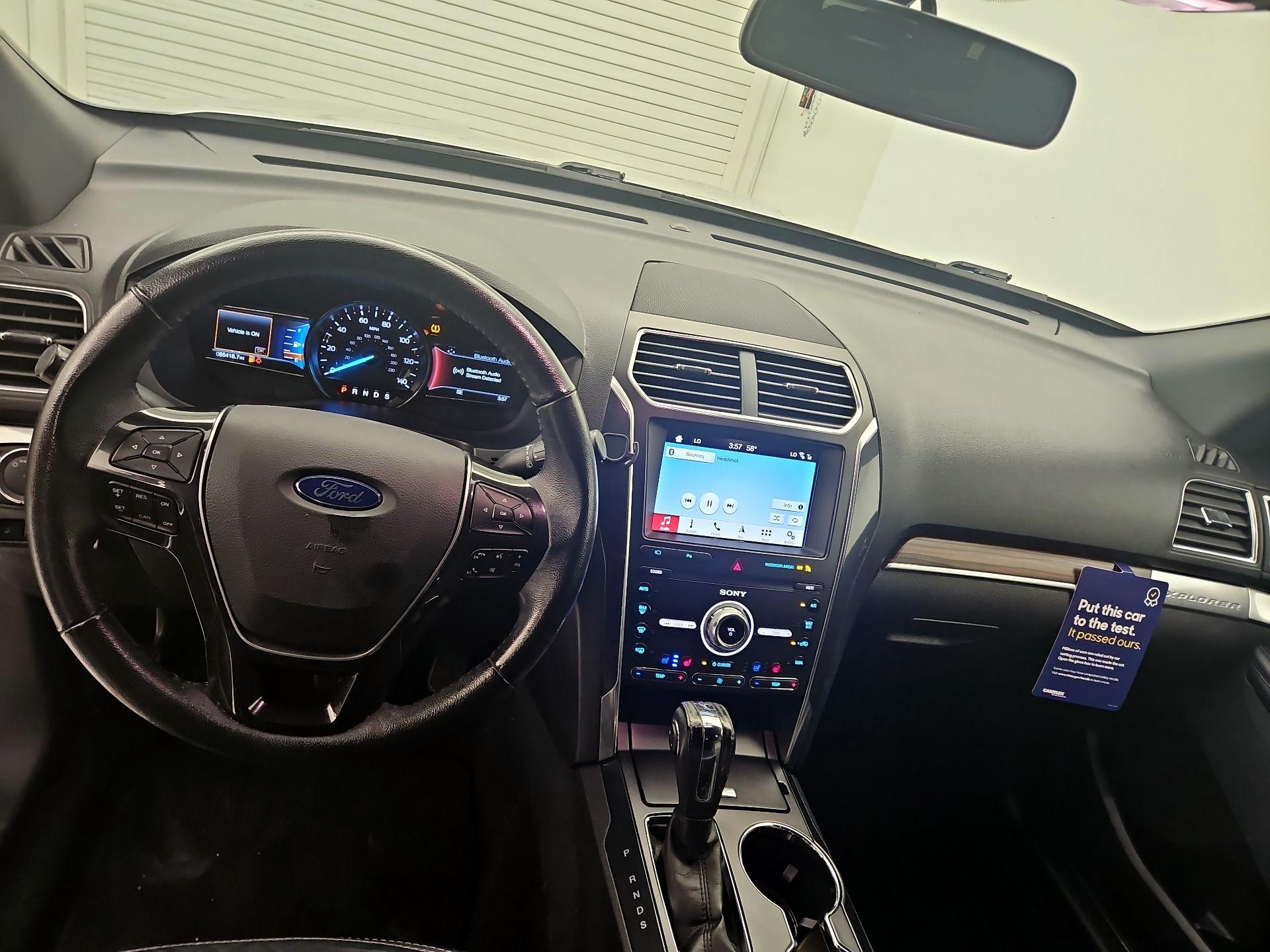 Thumbnail: 2019 Ford Explorer - 9