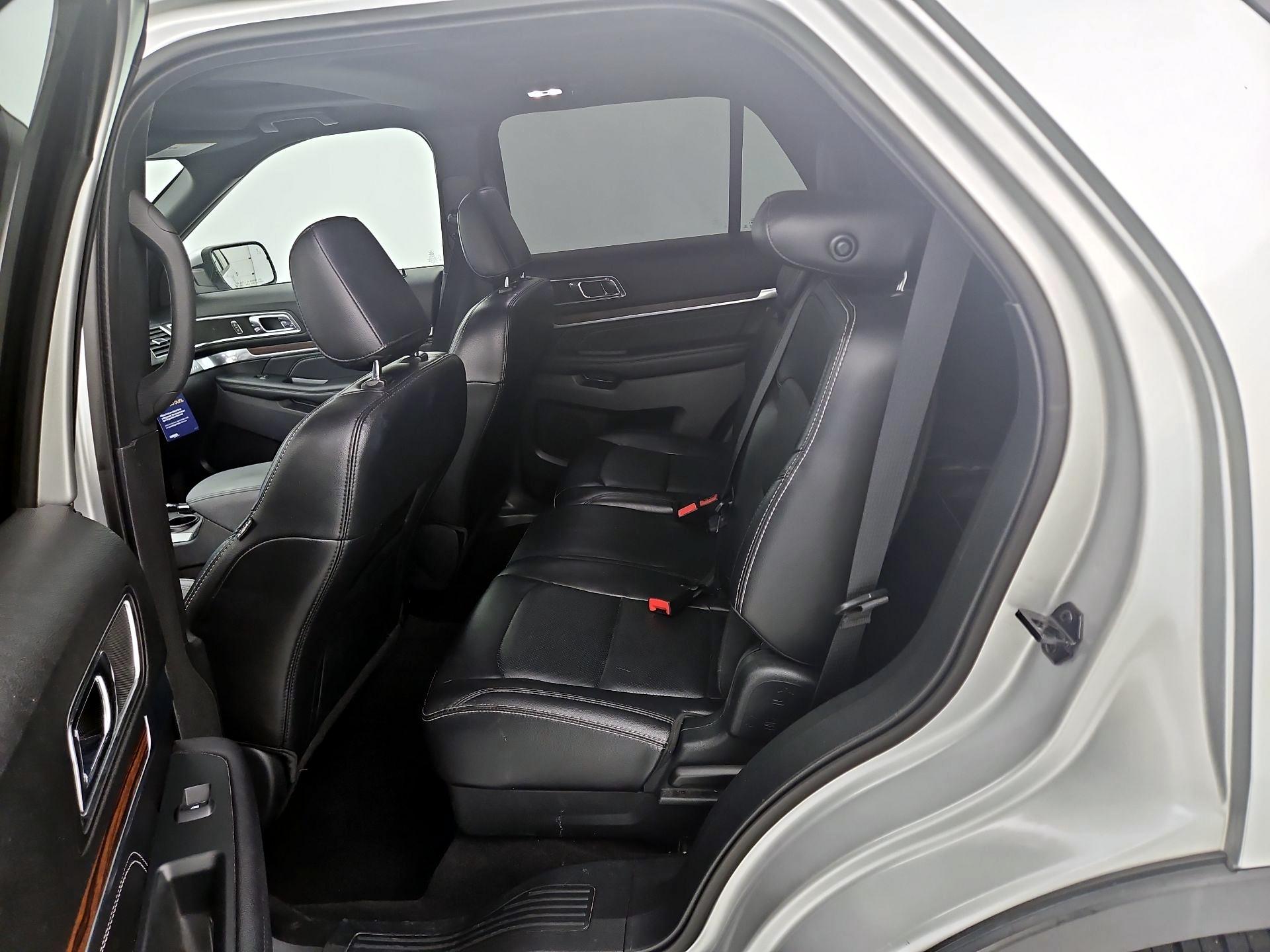 Thumbnail: 2019 Ford Explorer - 20