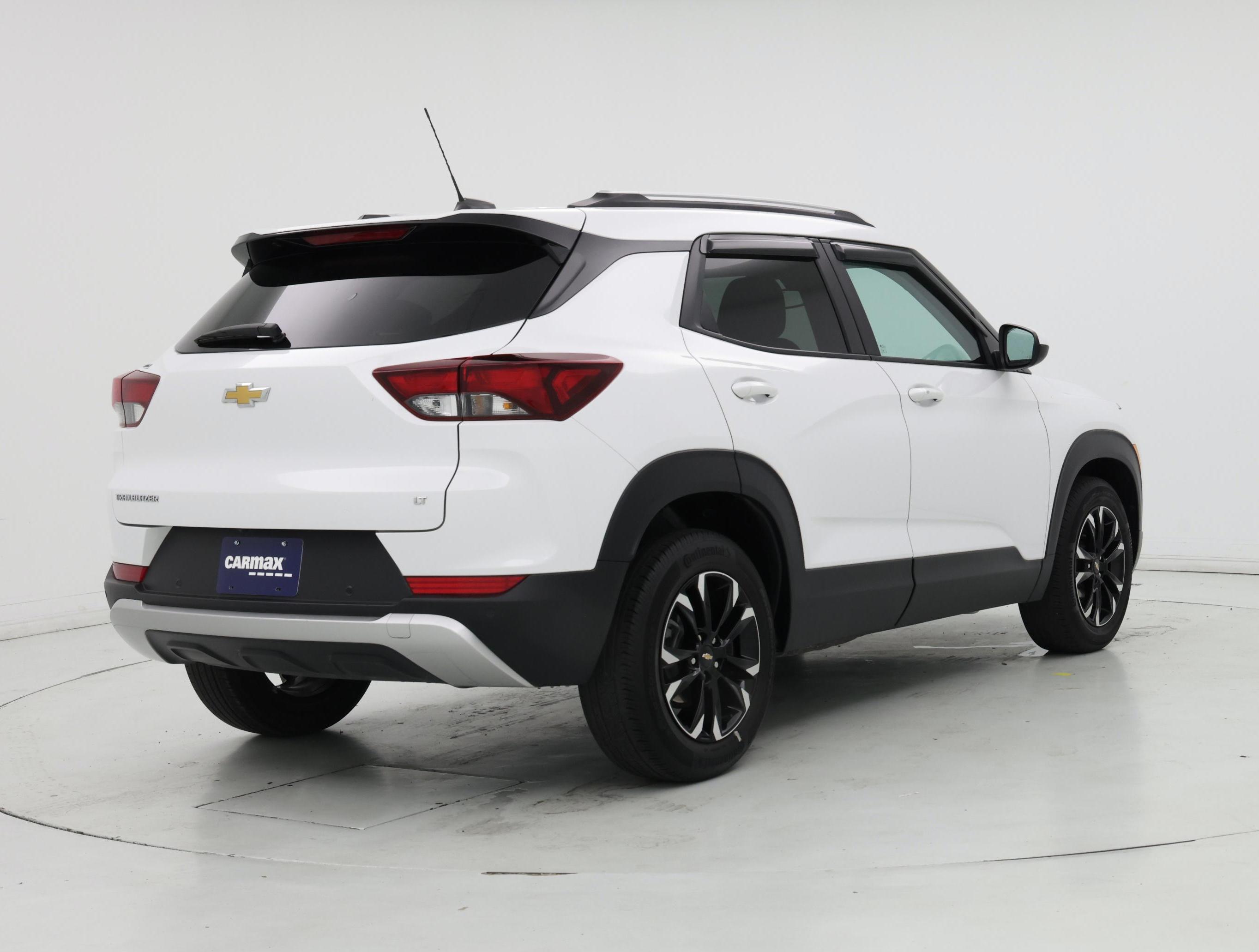 Thumbnail: 2023 Chevrolet TrailBlazer - 8