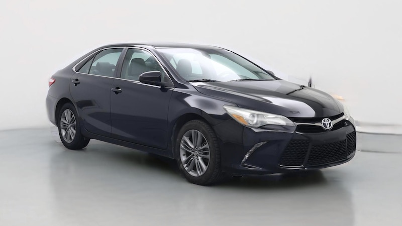 2017 Toyota Camry SE Hero Image