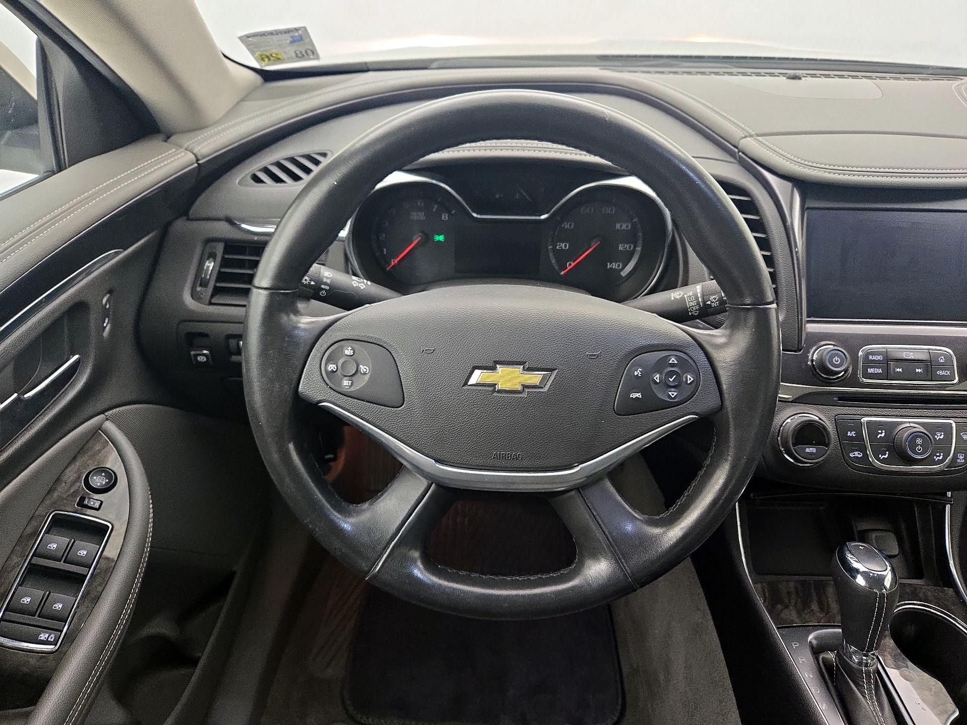 Thumbnail: 2014 Chevrolet Impala - 10