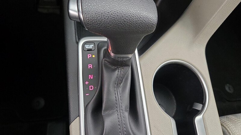2022 Kia Sportage LX 17