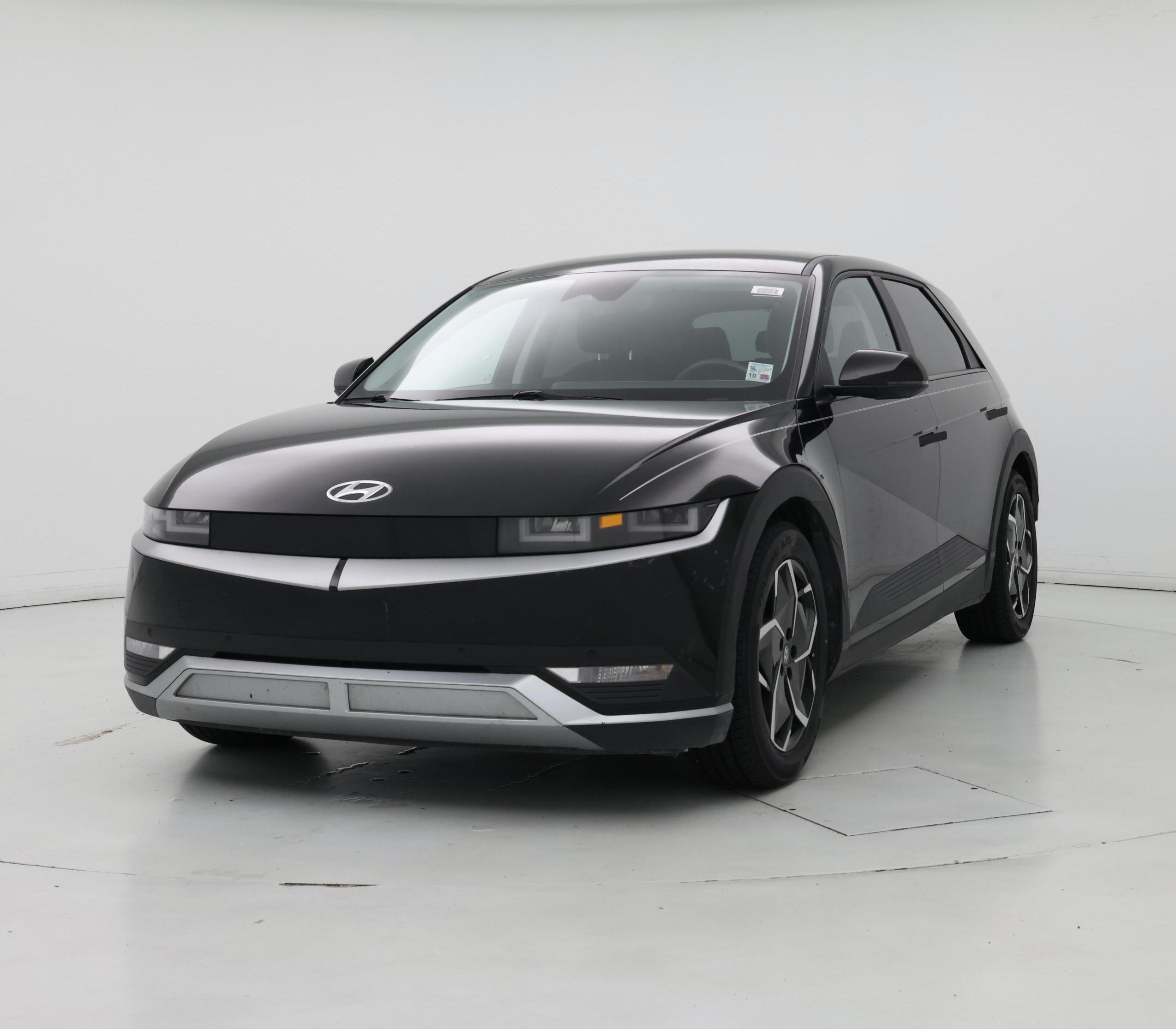 Thumbnail: 2023 Hyundai Ioniq 5 - 4