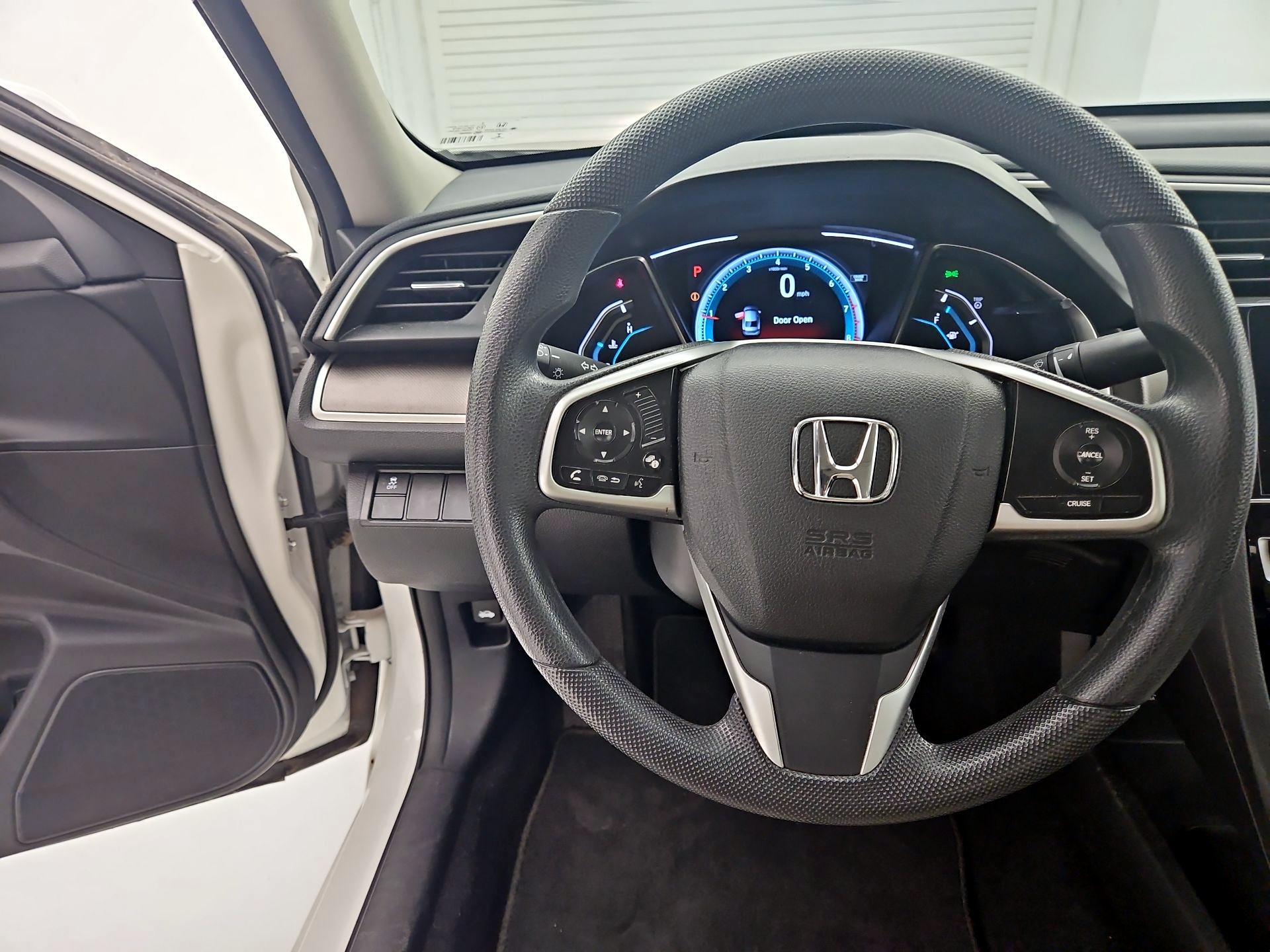 Thumbnail: 2017 Honda Civic - 10