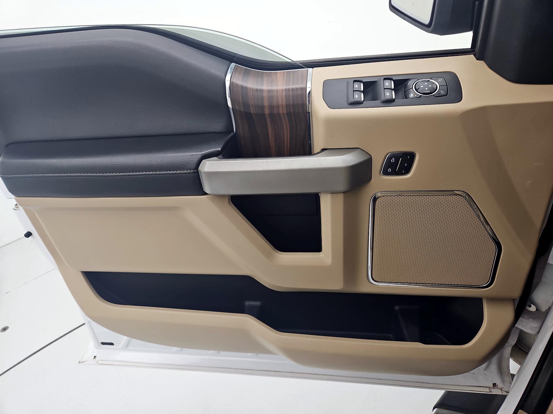 Thumbnail: 2016 Ford F-150 - 12